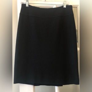 Good used condition Banana Republic wool mini skirt